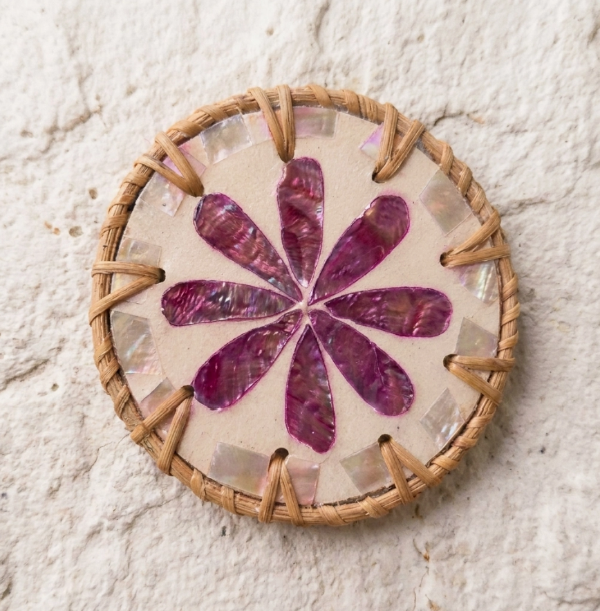 COASTAL WOVEN SEASHELL COASTER