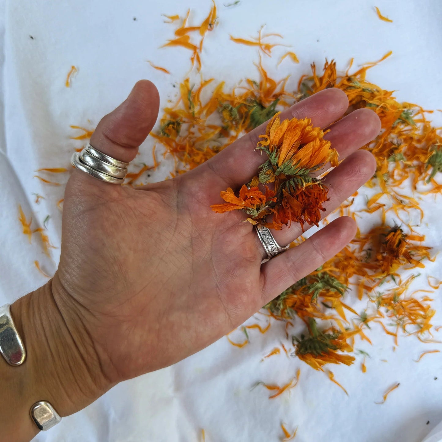 COMFORTING CALENDULA FACE MIST BY GRANOLA MAMA