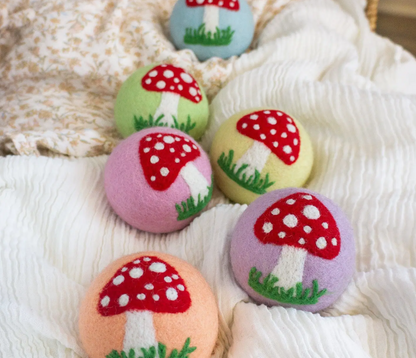 DRYER BALLS