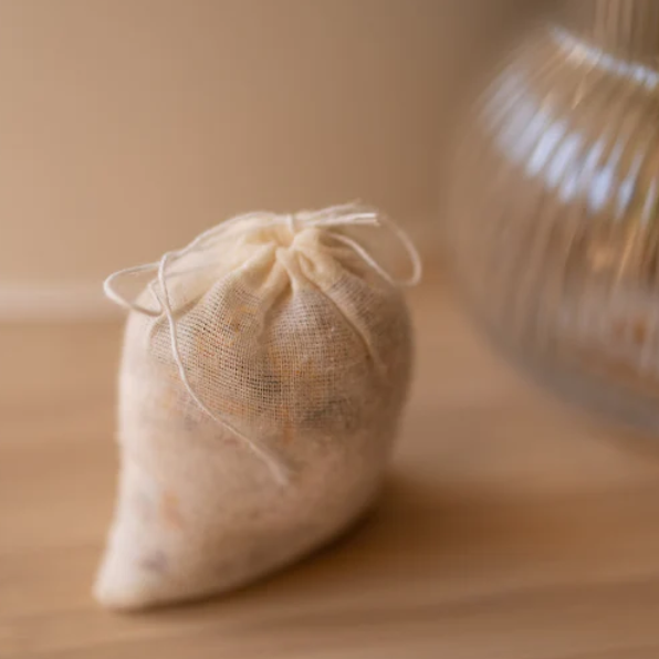 BATH & FOOT SOAK