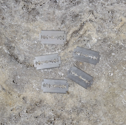 DOUBLE EDGED & STAINLESS STEEL RAZOR BLADE REFILLS