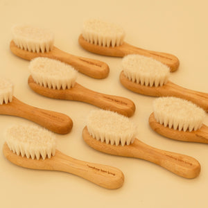 BABY BAMBOO HAIRBRUSH